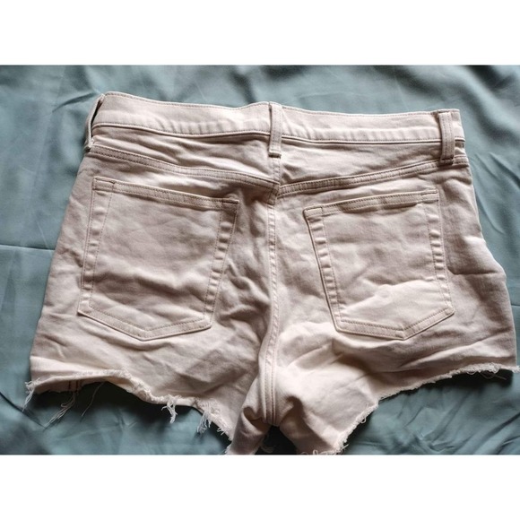 Women's Gap denim shorts size 10 - Picture 2 of 4